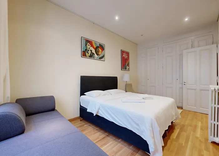 Magnificent Two Bedroom Apartment In A Luxury Building